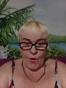 VioletSweet5566 online show from November 21, 2025, 3:54 pm