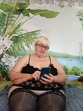 Snapshot of VioletSweet5566 chatting on July 15, 2026, 7:02 am VioletSweet5566 online show from July 15, 2026, 7:02 am