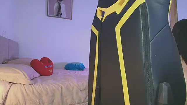 Snapshot of Julieta92_ chatting on June 3, 2026, 2:33 pm Julieta92 online show from June 3, 2026, 2:33 pm
