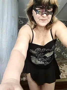 Snapshot of AliceGold5231 chatting on October 20, 2025, 5:41 am AliceGold5231 online show from October 20, 2025, 5:41 am