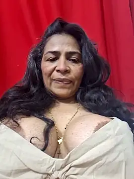 floresblancas online show from February 26, 2026, 8:41 pm