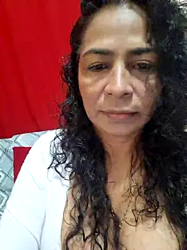 Snapshot of floresblancas chatting on July 16, 2026, 1:06 pm floresblancas online show from July 16, 2026, 1:06 pm