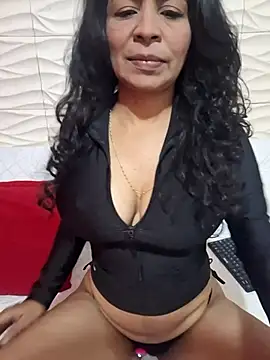 Snapshot of floresblancas chatting on July 25, 2026, 10:57 am floresblancas online show from July 25, 2026, 10:57 am