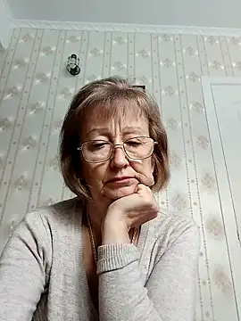 AlikaSwan5821 online show from October 16, 2025, 10:27 am