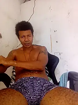 moreno25centimetro online show from February 25, 2026, 12:59 pm