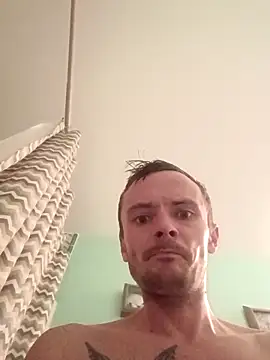 RichardW online show from April 25, 2026, 3:31 am