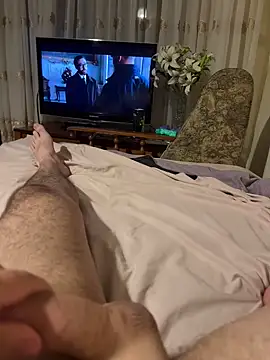 LuckyGirlfriends online show from October 1, 2025, 9:43 pm