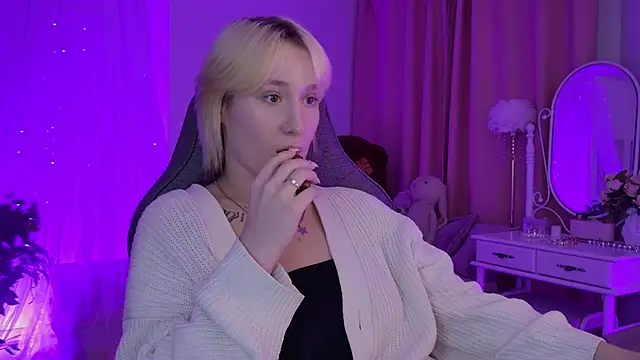 CinBellamy online show from November 9, 2025, 5:17 am