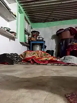 MISS LOVE 001 online show from January 10, 2026, 5:37 pm