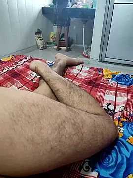 Snapshot of Radhika_01 chatting on October 25, 2025, 5:04 am Radhika 01 online show from October 25, 2025, 5:04 am