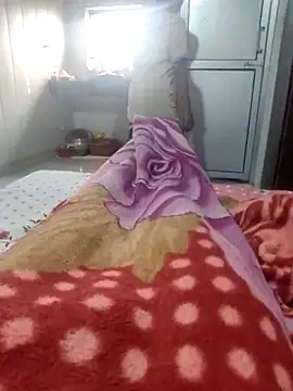 Snapshot of Radhika_01 chatting on November 20, 2025, 3:07 am Radhika 01 online show from November 20, 2025, 3:07 am