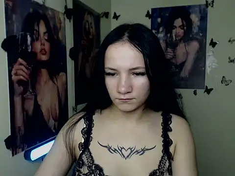 Em7MaA online show from November 13, 2025, 7:57 pm