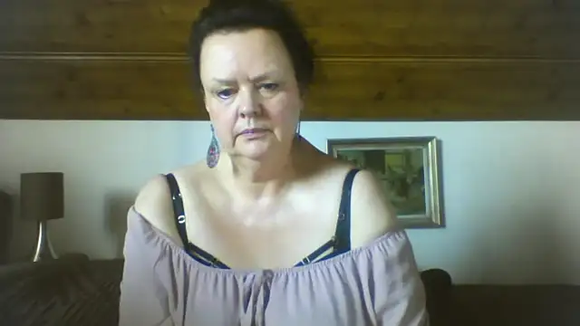 Snapshot of TiffanyMature chatting on September 16, 2025, 8:26 am TiffanyMature online show from September 16, 2025, 8:26 am