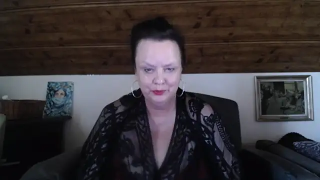 Snapshot of TiffanyMature chatting on June 25, 2026, 2:10 pm TiffanyMature online show from June 25, 2026, 2:10 pm