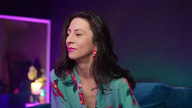 RubyRosa online show from January 16, 2026, 11:42 pm