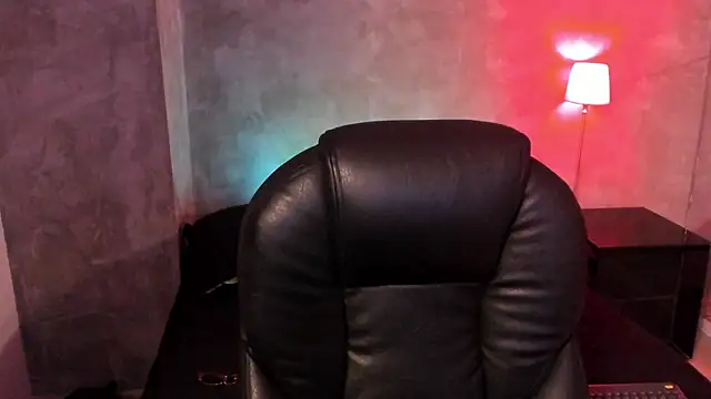 Dereck Manson online show from November 28, 2025, 11:24 am