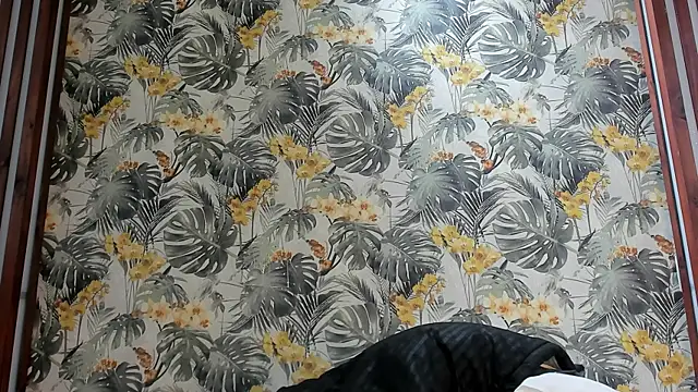 ItaloMoore online show from September 25, 2025, 11:03 am