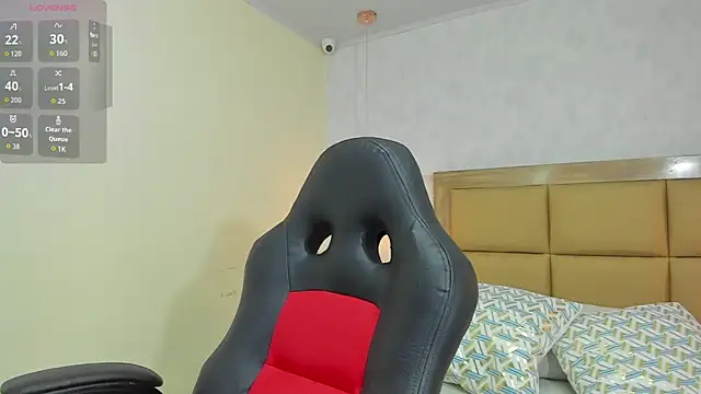 MELISSAROUGE online show from September 13, 2025, 7:35 pm