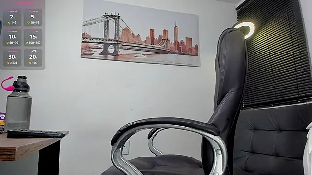 Dash Bukoski online show from September 22, 2025, 11:23 am