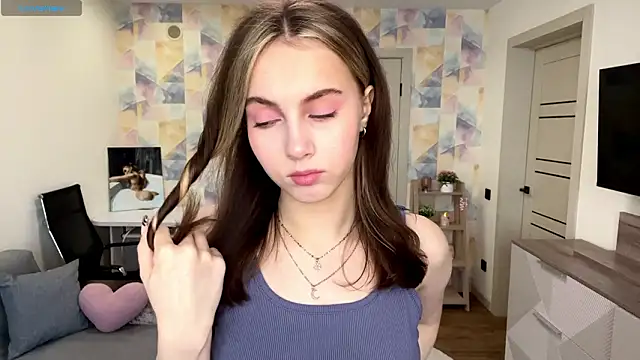 NylaNadler online show from February 21, 2026, 6:03 am