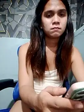 lexyyr17 online show from January 19, 2026, 12:31 pm