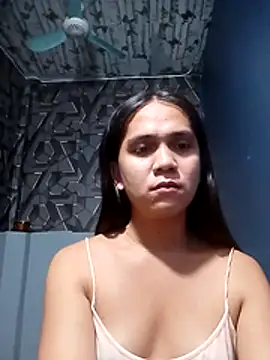 lexyyr17 online show from March 2, 2026, 12:13 am