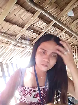 lexyyr17 online show from April 15, 2026, 12:06 am