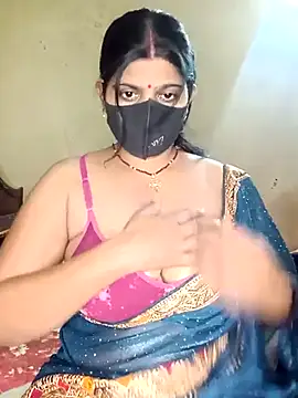 Snapshot of reena502 chatting on June 17, 2026, 4:04 am reena502 online show from June 17, 2026, 4:04 am