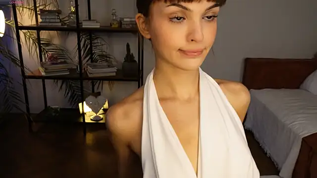 Eva Zill online show from September 17, 2025, 8:16 am