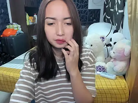 Soft Angel8 online show from September 24, 2025, 6:33 pm