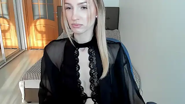 AndrianaBelle online show from September 18, 2025, 3:14 pm