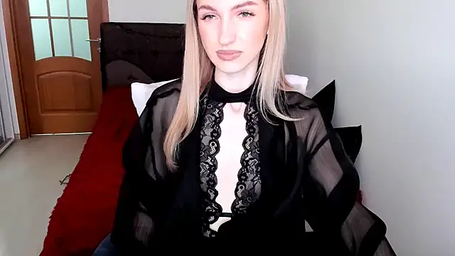 AndrianaBelle online show from November 15, 2025, 6:04 pm