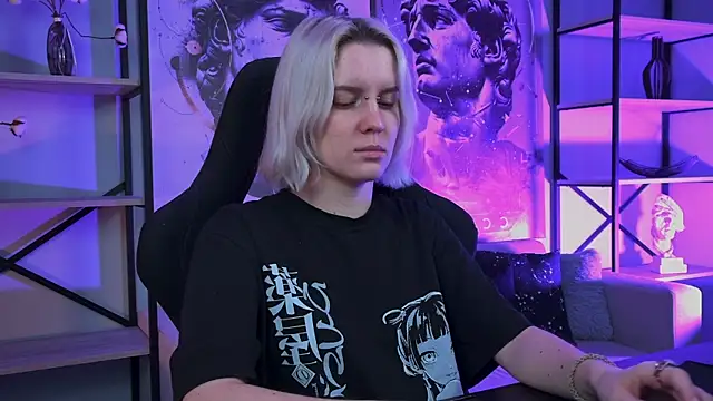 BethanyCloud online show from January 15, 2026, 5:23 am