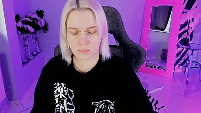 BethanyCloud online show from February 11, 2026, 5:23 am