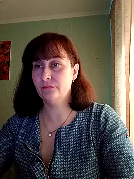 Amandda  online show from April 27, 2026, 4:05 pm