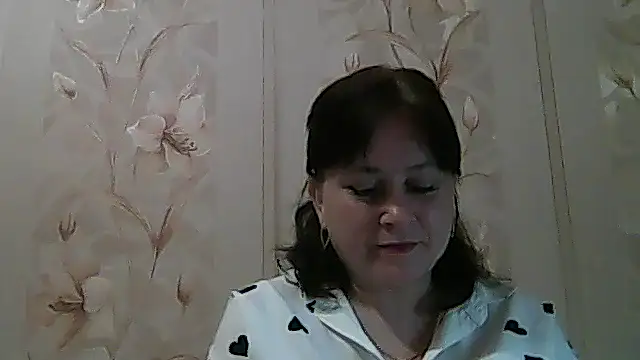Samantha44021 online show from October 1, 2025, 9:21 pm