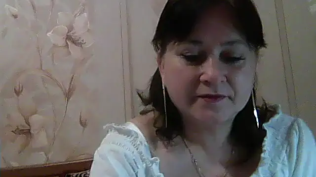 Samantha44021 online show from October 3, 2025, 10:40 pm
