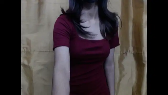  kamyaa09 online show from April 12, 2026, 8:36 pm