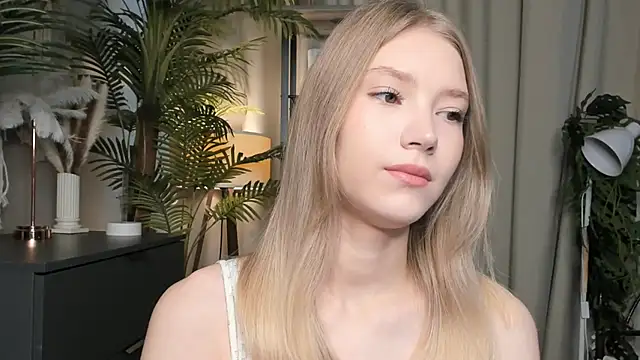 ChinBonnell online show from October 26, 2025, 5:46 am