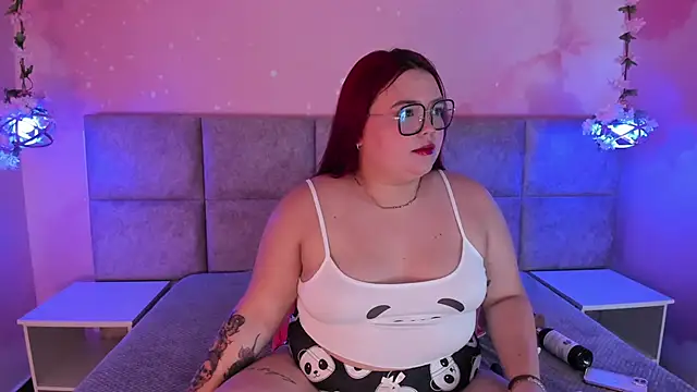 Lushi Love online show from April 21, 2026, 3:02 am