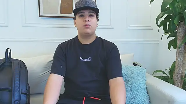 Naim Bennetsex online show from November 20, 2025, 6:07 pm