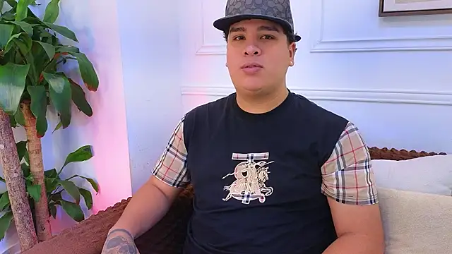 Naim Bennetsex online show from March 22, 2026, 7:17 pm