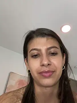 Lenapink19 online show from October 20, 2025, 3:40 am