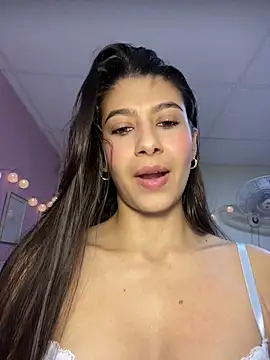 Lenapink19 online show from April 20, 2026, 9:38 pm