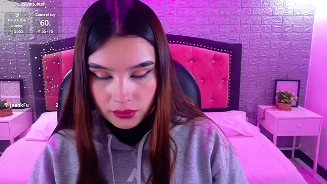 Natalie loffreda online show from November 29, 2025, 3:09 am