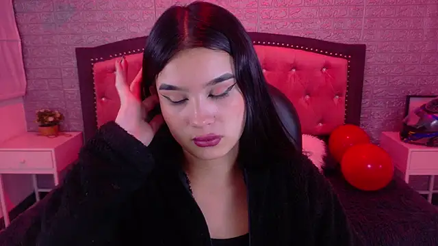 Natalie loffreda online show from February 16, 2026, 3:46 am