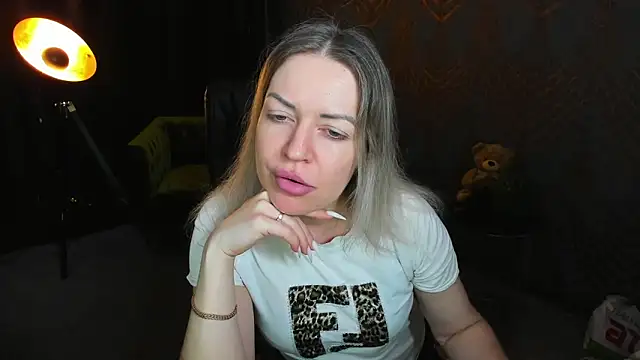 Anna Snows online show from March 29, 2026, 5:13 pm