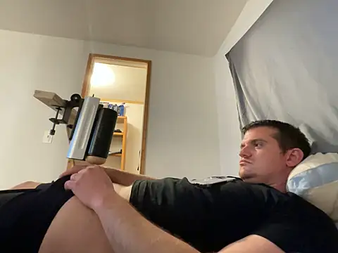 cumitted online show from March 4, 2026, 2:17 am