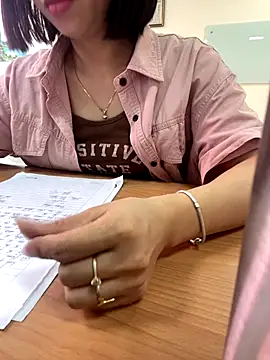 -NhaKy22 online show from October 21, 2025, 2:23 am