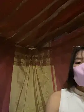 PhanHaa online show from September 10, 2025, 1:49 am